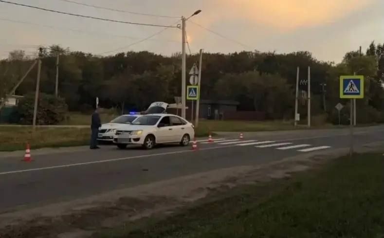 В Кочубеевском округе автоинспекторы устанавливают обстоятельства ДТП, в котором пострадал несовершеннолетний пешеход