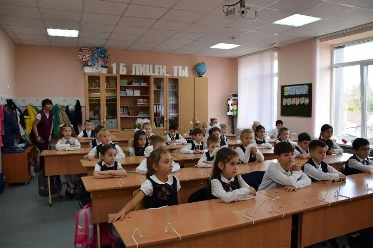 Посвящение в Лицеисты: первый шаг в большую жизнь Посвящение в Лицеисты: первый шаг в большую жизнь