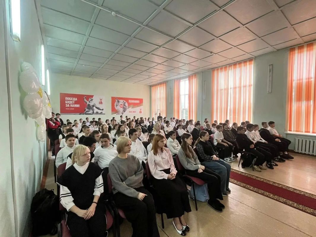 «Терроризм. За кадром»: важный разговор со школьниками «Терроризм. За кадром»: важный разговор со школьниками