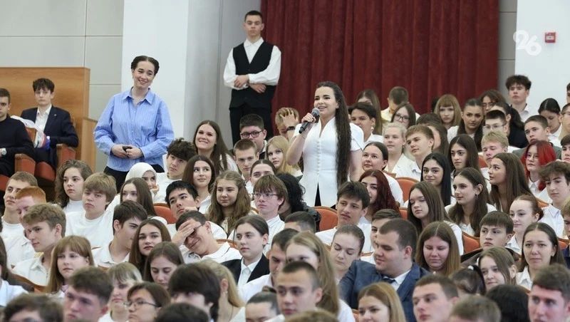 «Вайб» и искусственный интеллект: о чём студенты спрашивали губернатора Ставрополья «Вайб» и искусственный интеллект: о чём студенты спрашивали губернатора Ставрополья