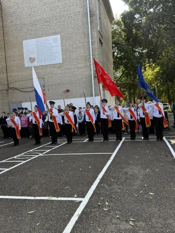 В школе № 5 с кадетскими классами имени Губина А. Т. прошла торжественная церемония принятия кадетской присяги В школе № 5 с кадетскими классами имени Губина А. Т. прошла торжественная церемония принятия кадетской присяги