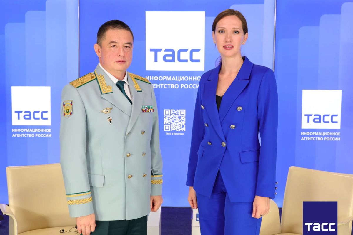 Главное из заявлений, а также фоторепортаж с видеоинтервью начальника Северо-Осетинской таможни — генерал-майора таможенной службы Георгия Цегоева Региональному информационному центру "ТАСС Кавказ" в Пятигорске: Главное из заявлений, а также фоторепортаж с видеоинтервью начальника Северо-Осетинской таможни — генерал-майора таможенной службы Георгия Цегоева Региональному информационному центру "ТАСС Кавказ" в Пятигорске: