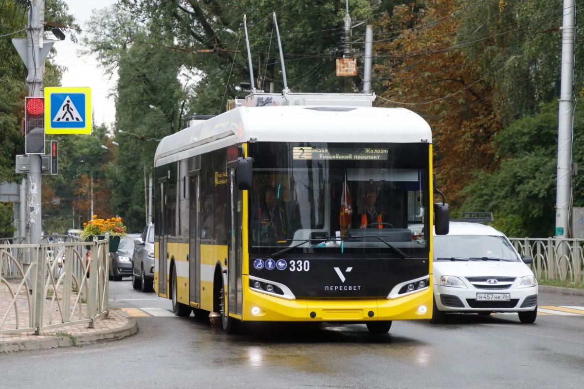 25 октября в России отмечают День автомобилиста, напомнил губернатор Владимир Владимиров 25 октября в России отмечают День автомобилиста, напомнил губернатор Владимир Владимиров
