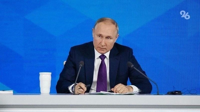 Путин наградил четверых ставропольцев за заслуги в сельском хозяйстве и медицине