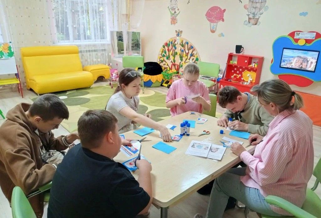 «Пойми меня»: учимся выражать эмоции «Пойми меня»: учимся выражать эмоции