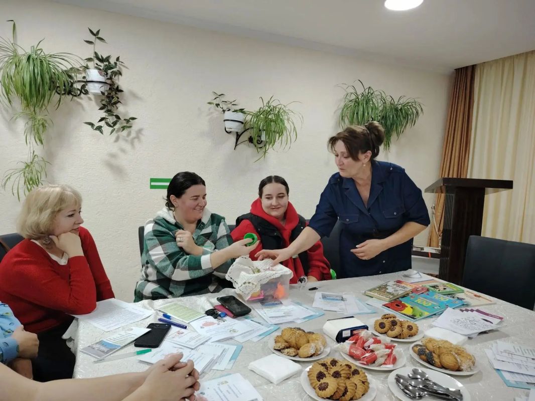 В реабилитационном центре «Гармония» обсудили методы реабилитации и социализации особых детей В реабилитационном центре «Гармония» обсудили методы реабилитации и социализации особых детей