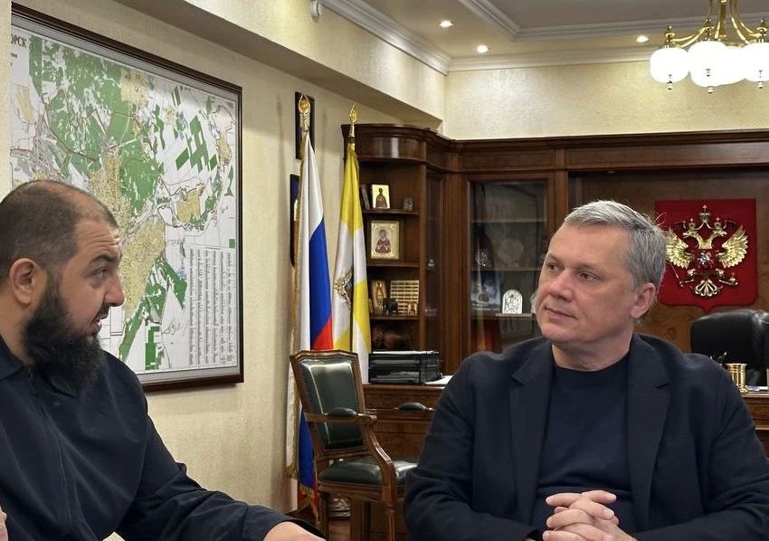 Дмитрий Ворошилов: Обсудили с подрядными организациями работы по ремонту улично-дорожной сети этого года Дмитрий Ворошилов: Обсудили с подрядными организациями работы по ремонту улично-дорожной сети этого года