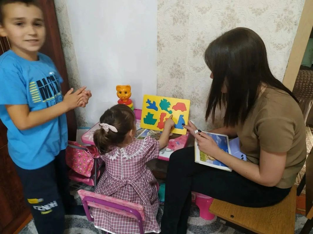 Домашняя среда — пространство развития: психолог помогает детям с инвалидностью раскрывать потенциал Домашняя среда — пространство развития: психолог помогает детям с инвалидностью раскрывать потенциал