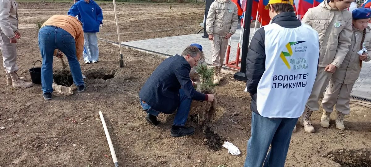 На Ставрополье высадили 205 деревьев в рамках центральной акции «СОХРАНИМ ЛЕС» На Ставрополье высадили 205 деревьев в рамках центральной акции «СОХРАНИМ ЛЕС»