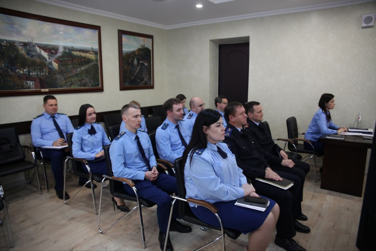 В прокуратуре края проведены координационное и межведомственное совещания руководителей правоохранительных органов Ставрополья В прокуратуре края проведены координационное и межведомственное совещания руководителей правоохранительных органов Ставрополья