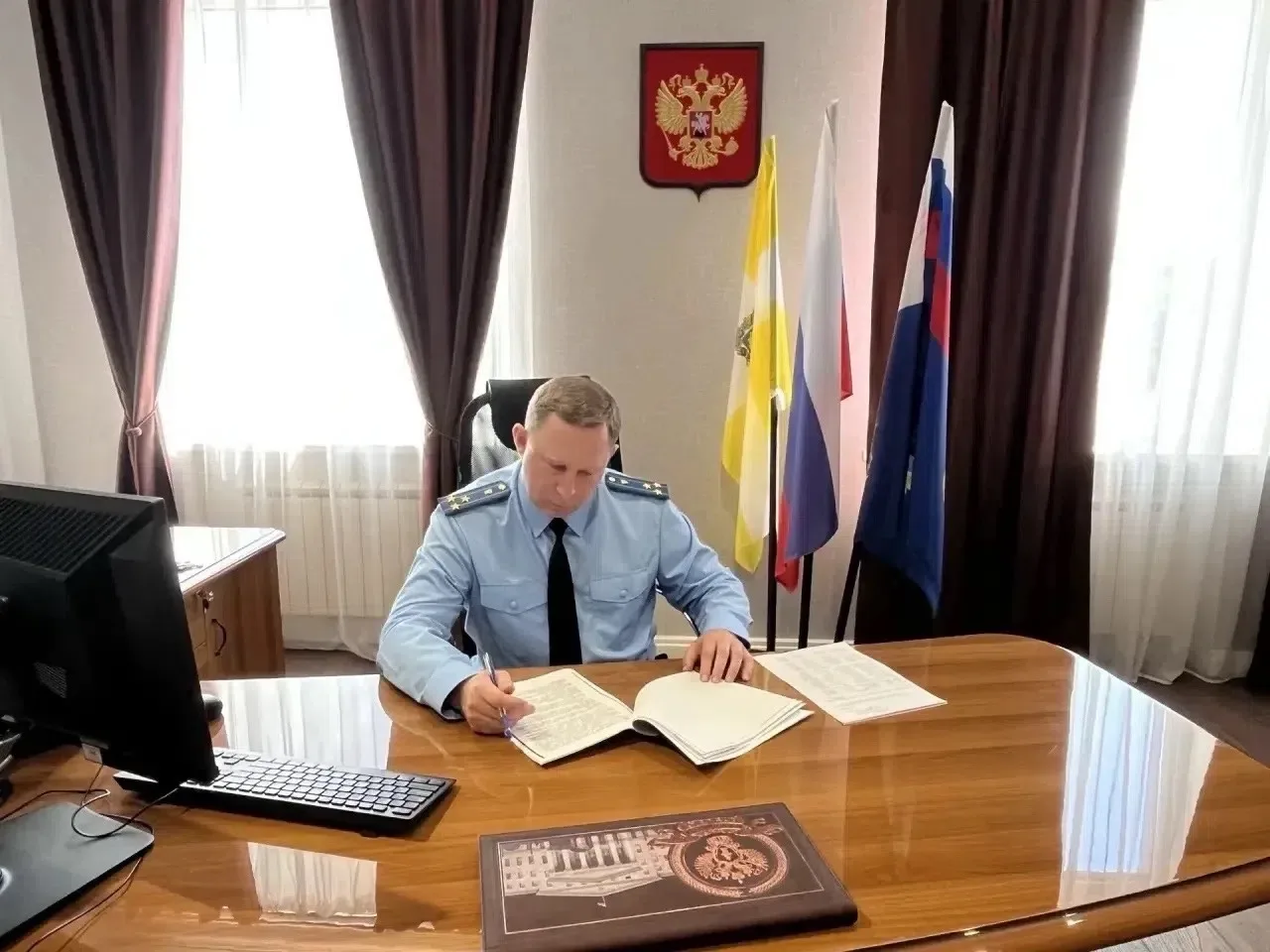 Мужчина из Новой Жизни предстанет перед судом за смертельный удар, нанесенный матери